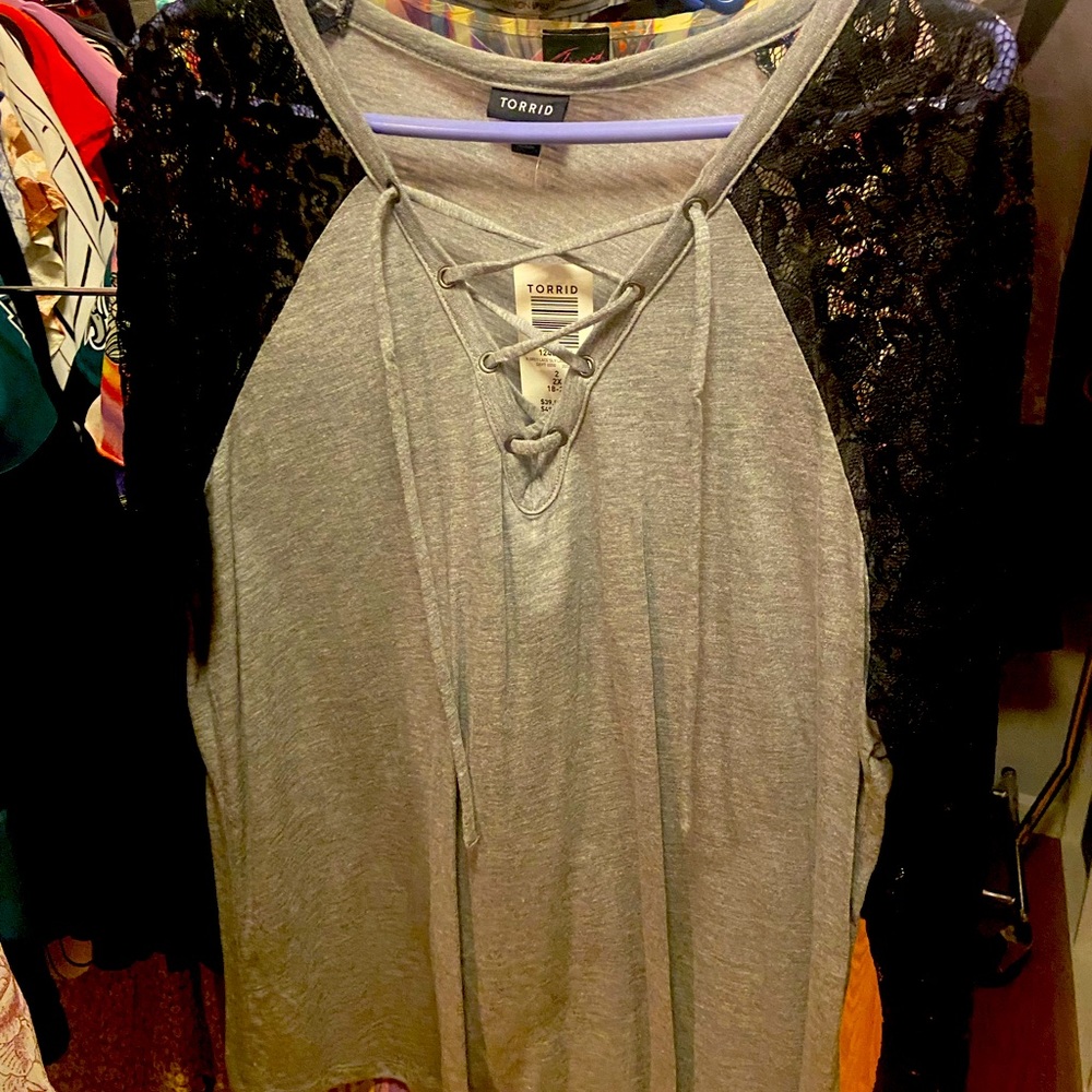 Torrid lace sleeved ringer tee